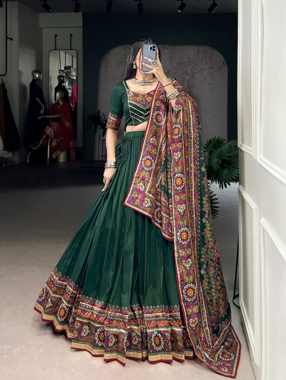 Monteliv Dolla Silk Chaniya Choli Set with Foil Work & Dupatta