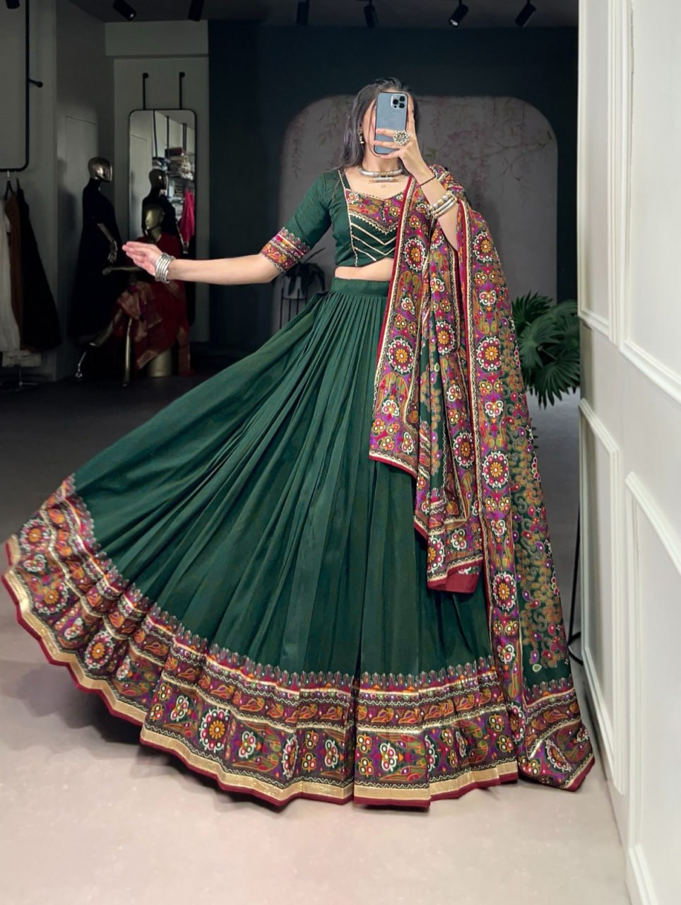 Monteliv Dolla Silk Chaniya Choli Set with Foil Work & Dupatta