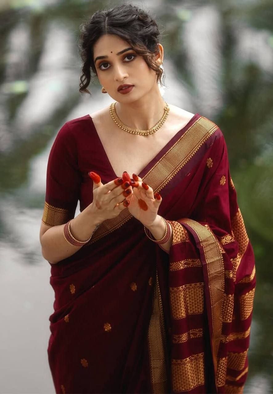 Monteliv Banarasi Soft Lichi Silk Saree